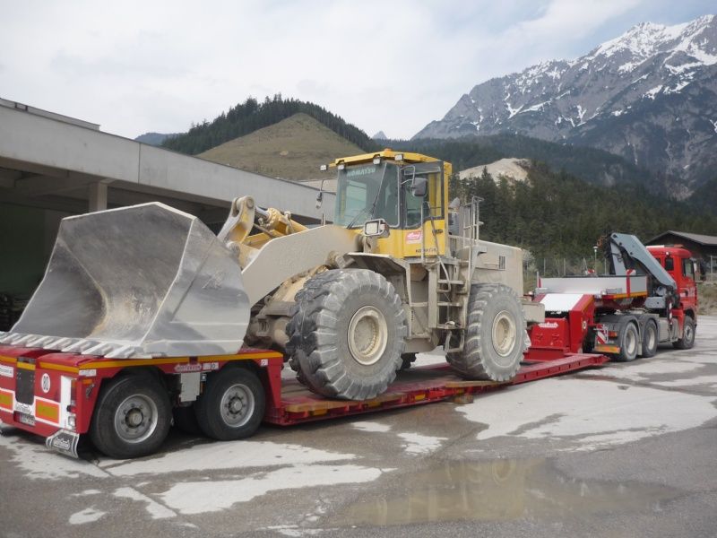 Schwertransport von Gütern, Lieferung mit Sondertransporten 